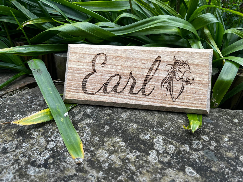 Personalised Wooden Stable Door Sign – Custom Horse Name Plaque – Engraved Equestrian Yard Sign