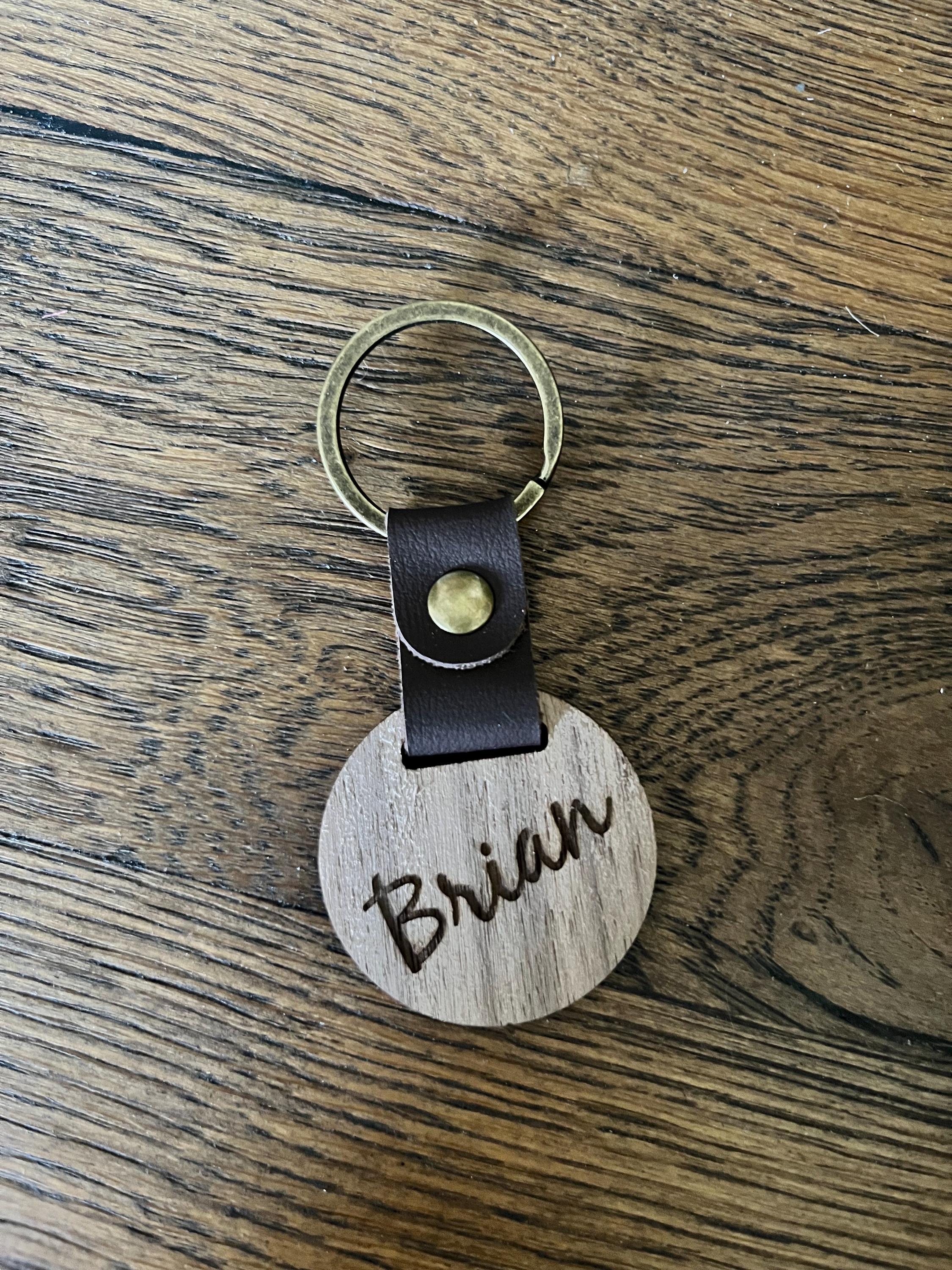 Custom Pet Portrait Keyring: Dark Wood & Leather, Personalized Pet Memorial