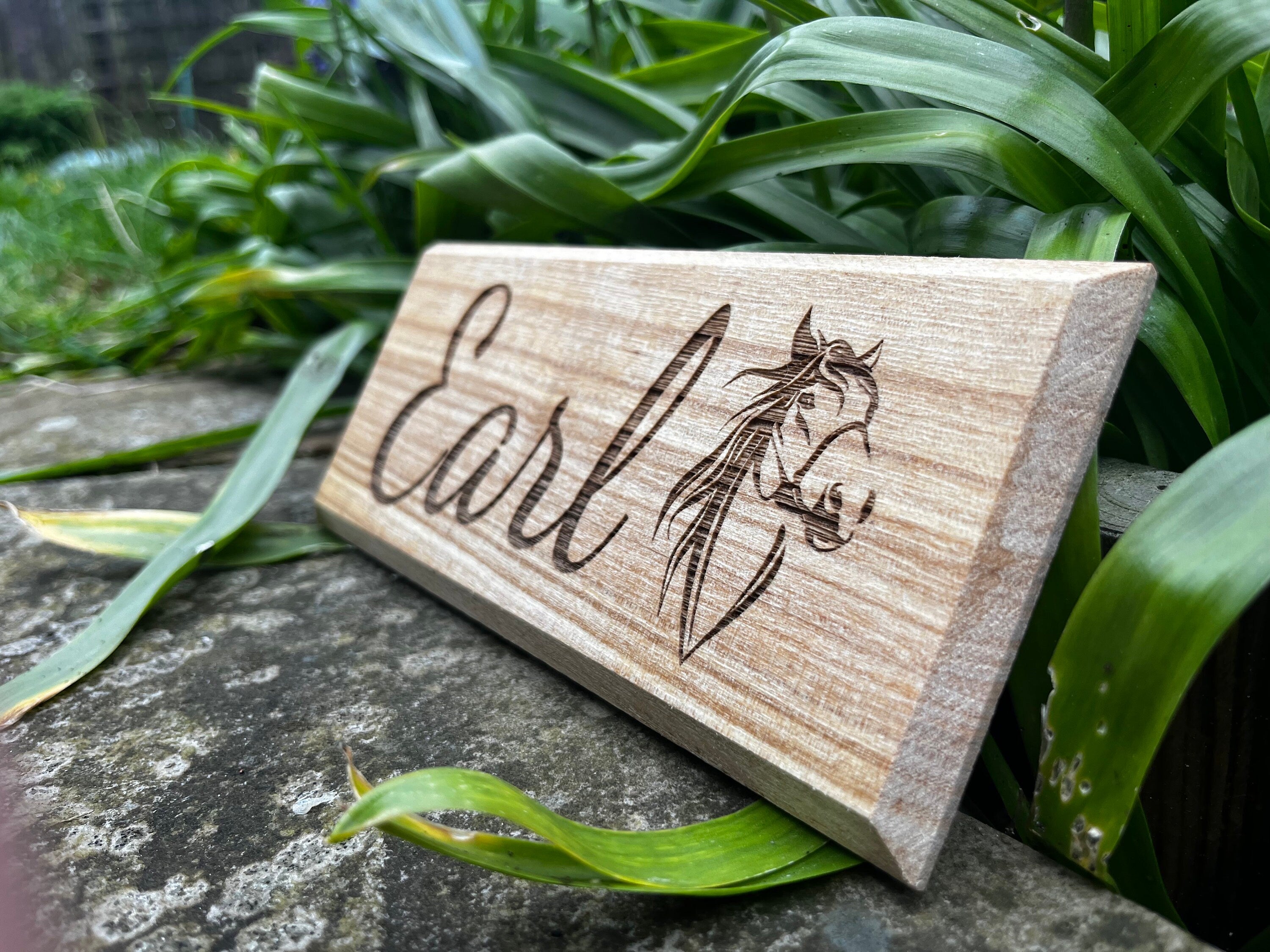 Personalised Wooden Stable Door Sign – Custom Horse Name Plaque – Engraved Equestrian Yard Sign