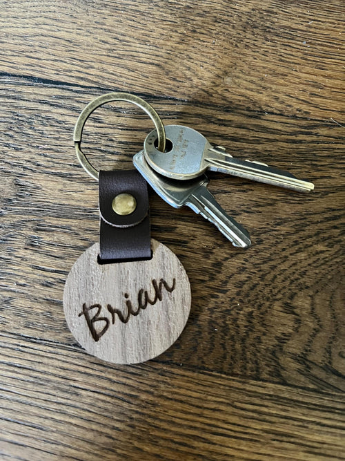 Custom Pet Portrait Keyring: Dark Wood & Leather, Personalized Pet Memorial