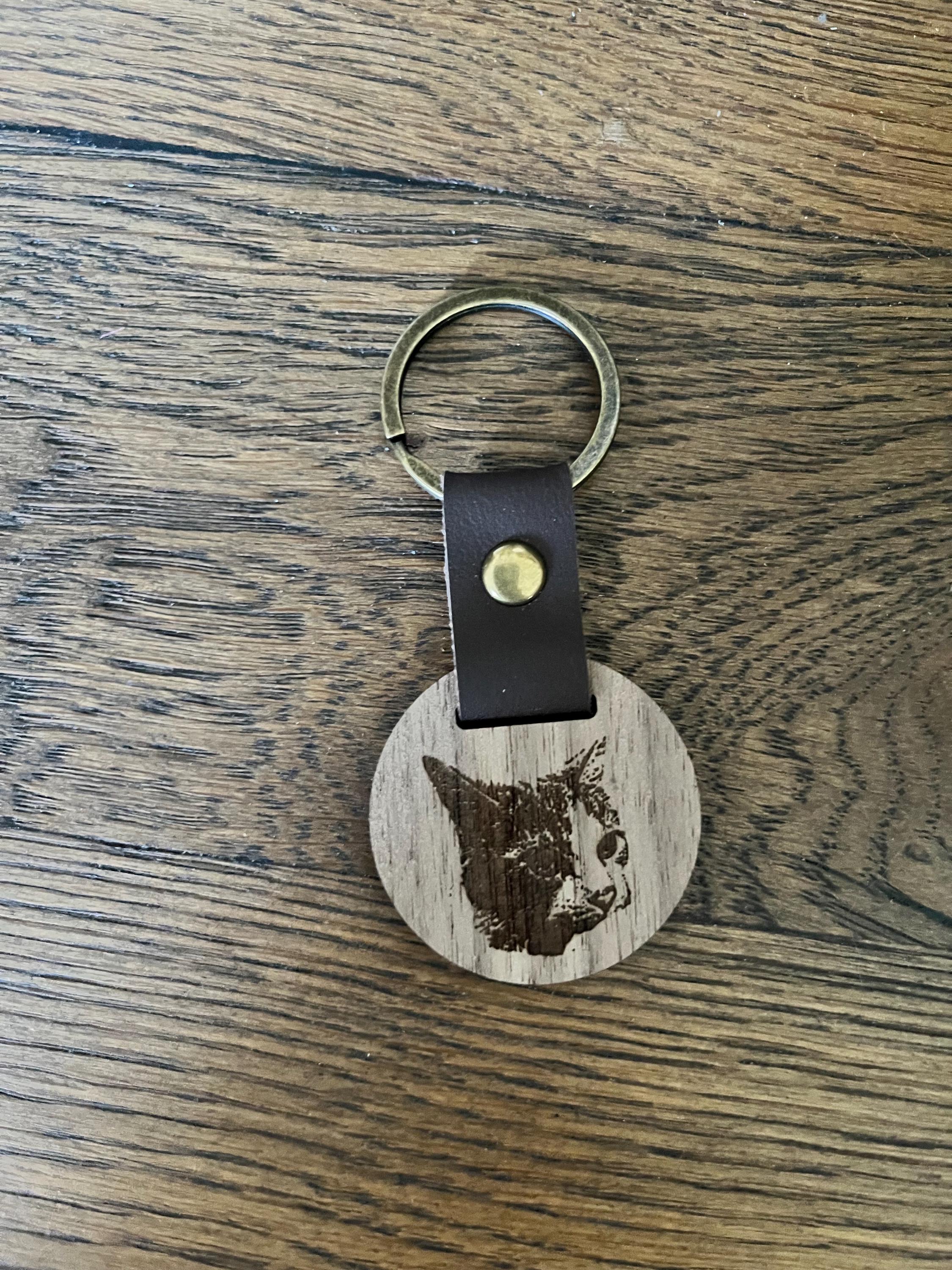 Custom Pet Portrait Keyring: Dark Wood & Leather, Personalized Pet Memorial